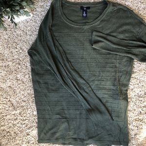 GAP Army Green ribbed sweater. Size Medium